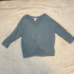 Athleta Knot Front Top Women’s Small Sage Green V-Neck Athleisure